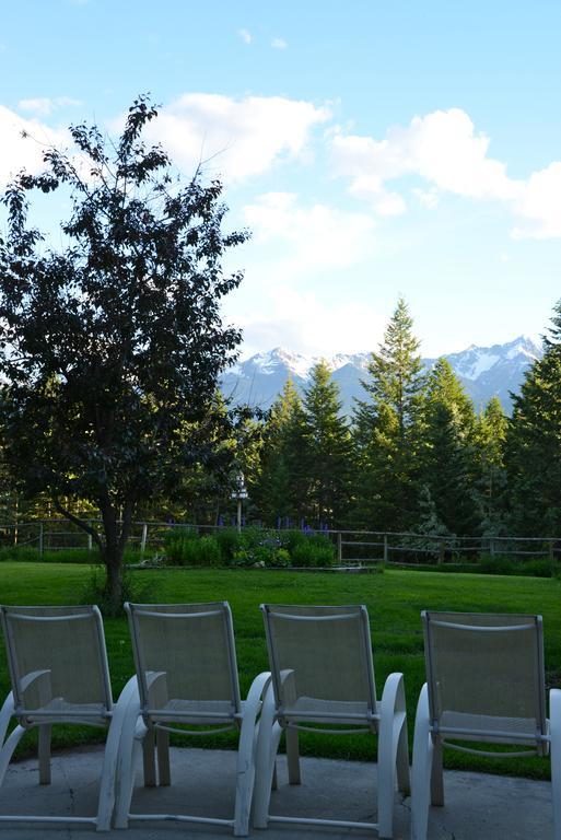 Kicking Horse Canyon Guest House Golden Zewnętrze zdjęcie