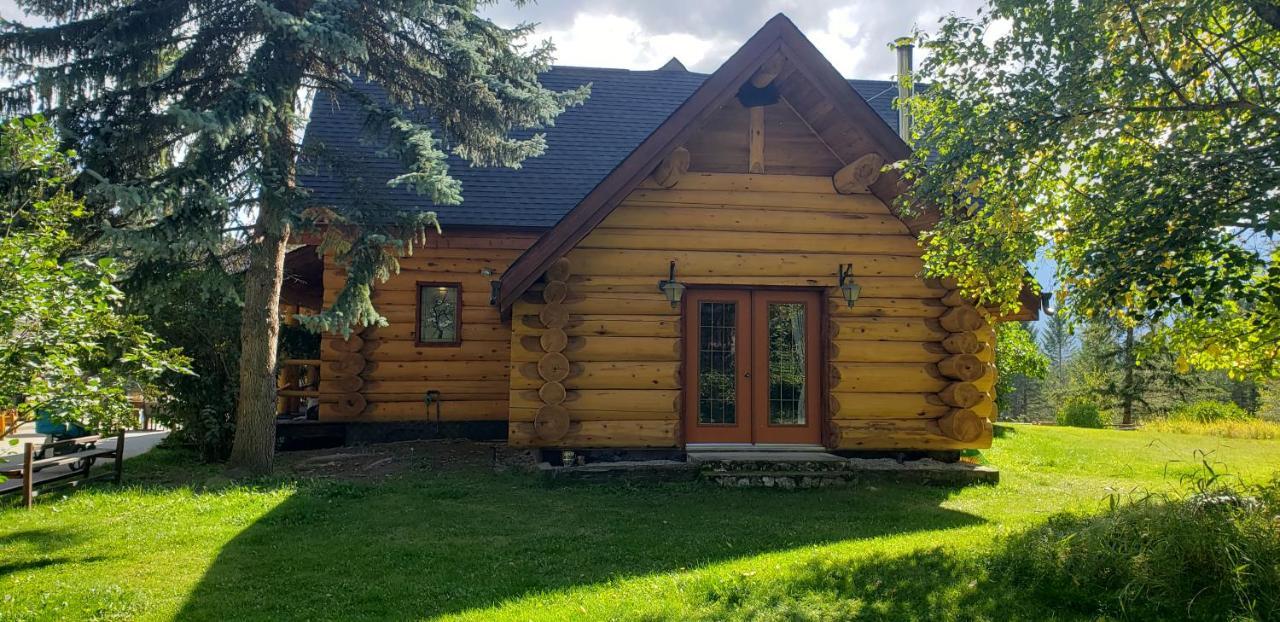 Kicking Horse Canyon Guest House Golden Zewnętrze zdjęcie